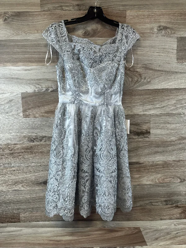 Dress Party Midi By Lulus In Grey, Size: Xs