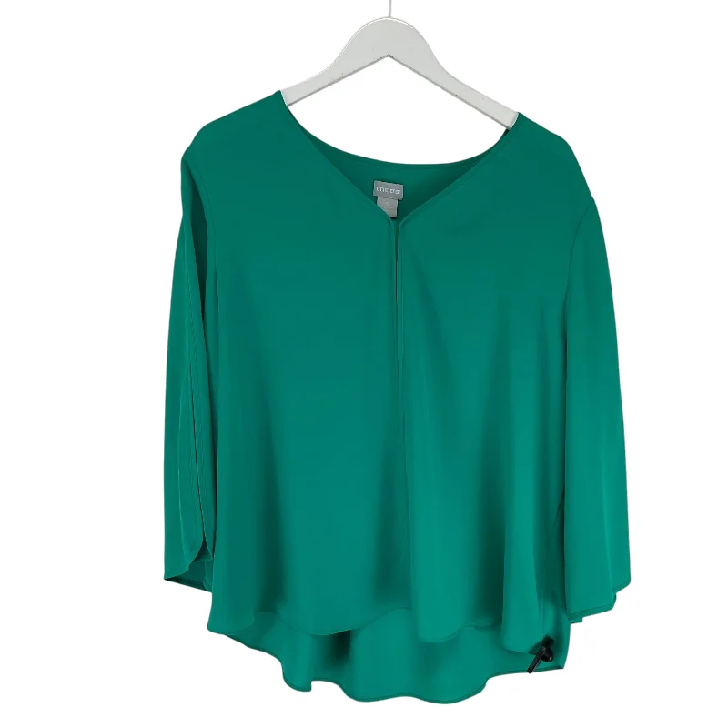 Top Short Sleeve Basic By Chicos In Green, Size: Xl