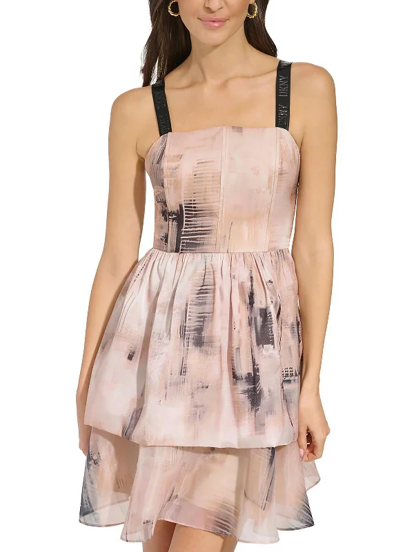 Womens Boning Tiered Cocktail And Party Dress